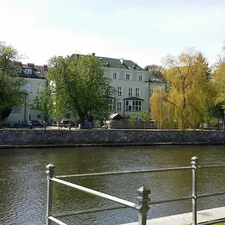 Apartment Nad Parseta W Centrum - Prywatne Miejsce Postojowe & Dwa Rowery Kolobrzeg