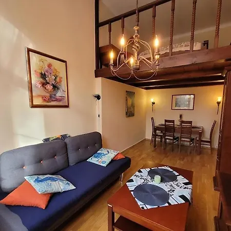 Apartment Nad Parseta W Centrum - Prywatne Miejsce Postojowe & Dwa Rowery *