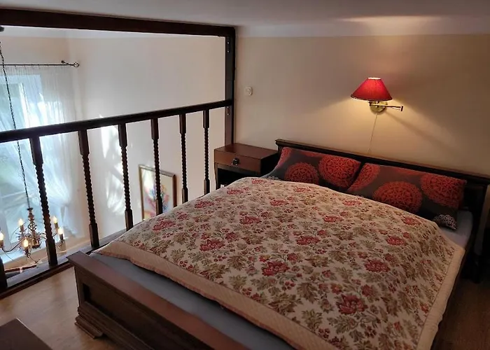 Nad Parseta W Centrum - Prywatne Miejsce Postojowe & Dwa Rowery *