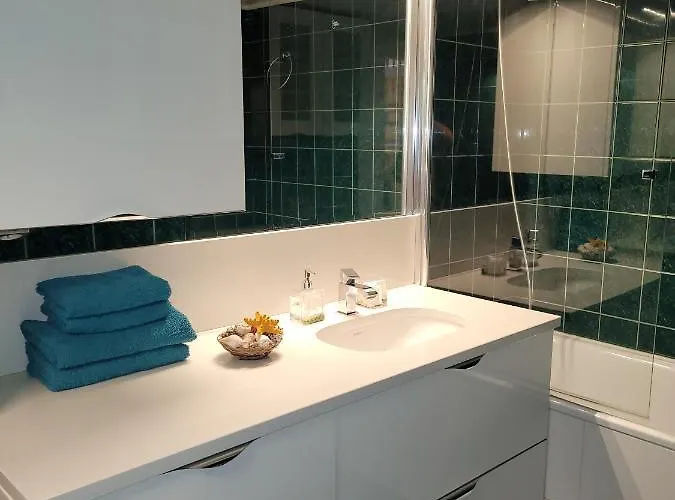 Nad Parseta W Centrum - Prywatne Miejsce Postojowe & Dwa Rowery Kolobrzeg