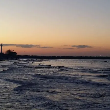 Nad Parseta W Centrum - Prywatne Miejsce Postojowe & Dwa Rowery 아파트 코워브제크