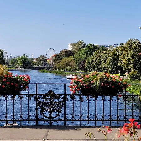 아파트 Nad Parseta W Centrum - Prywatne Miejsce Postojowe & Dwa Rowery 코워브제크