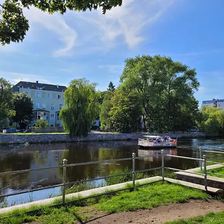 Nad Parseta W Centrum - Prywatne Miejsce Postojowe & Dwa Rowery 公寓